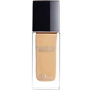 Dior Forever Skin Glow Hydrating Foundation SPF 15